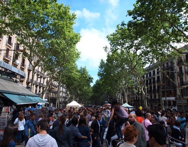 Rambla de Barcelona 23 abril Sant Jordi