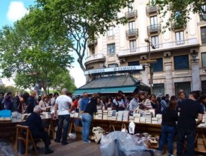 Rambla de Barcelona 23 abril Sant Jordi
