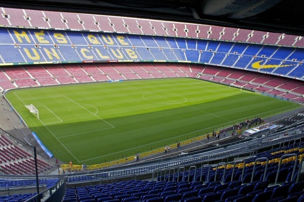 Estadio Fc Barcelona con niños